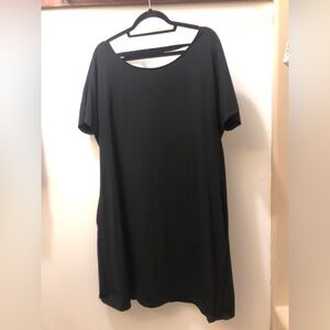 COS Black Short-Sleeve Midi Shift Dress